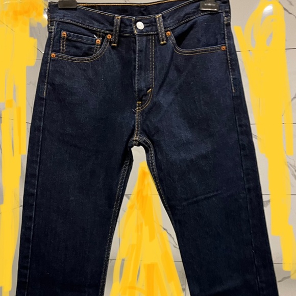 Levi Jeans - Picture 1 of 7
